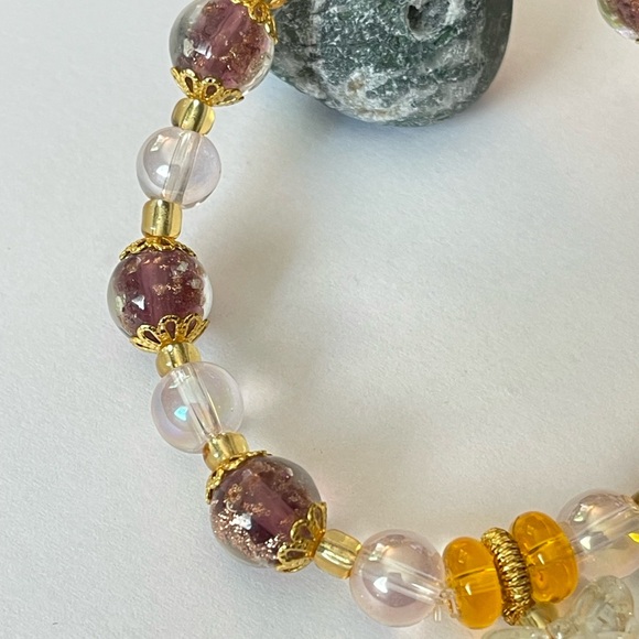 Liuli Glass Beads Bracelet Glow In The Dark - Picture 2 of 5